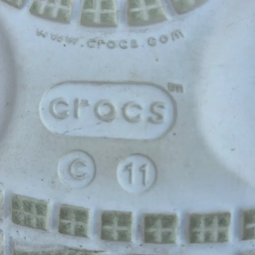 Crocs Kids L.O.L Surprise! Diva Classic Clog Leopard Print with Jibitz, Size C11